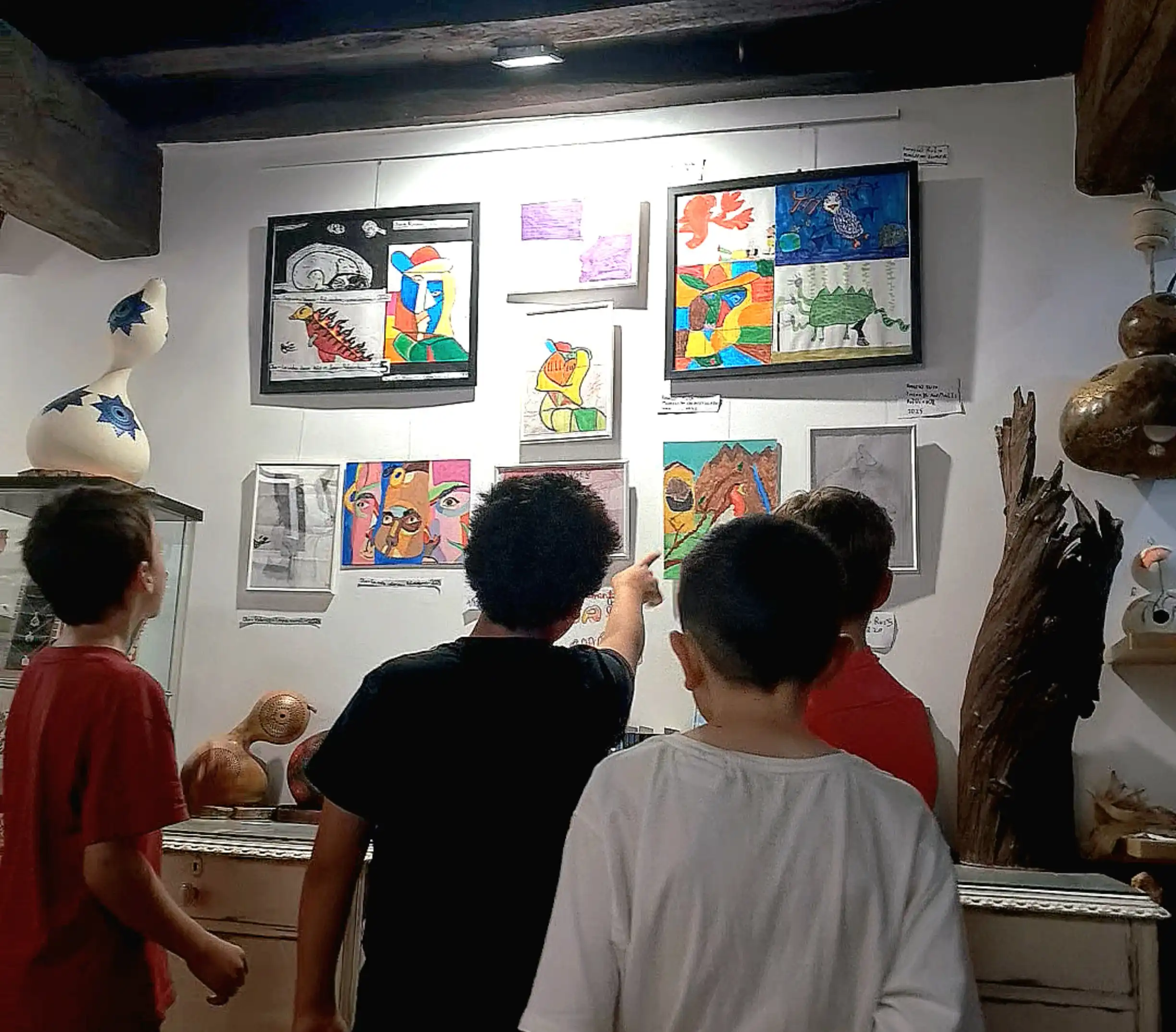 Talleres de Arte y Ciencia en La Vera: Aprende y Crea en Casa Liverata